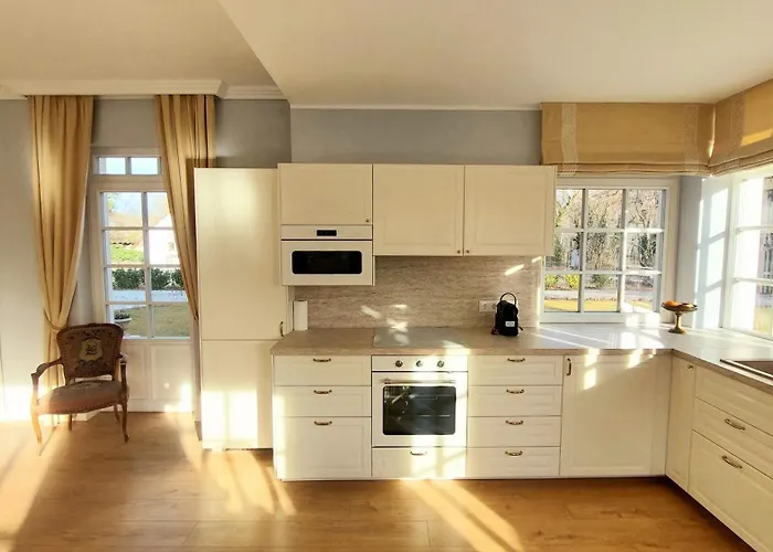 펜션 Schieszl 자르마디