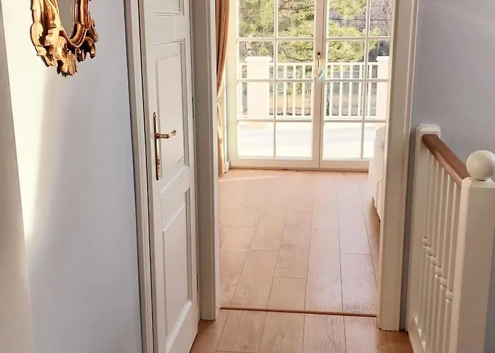 펜션 Schieszl 자르마디